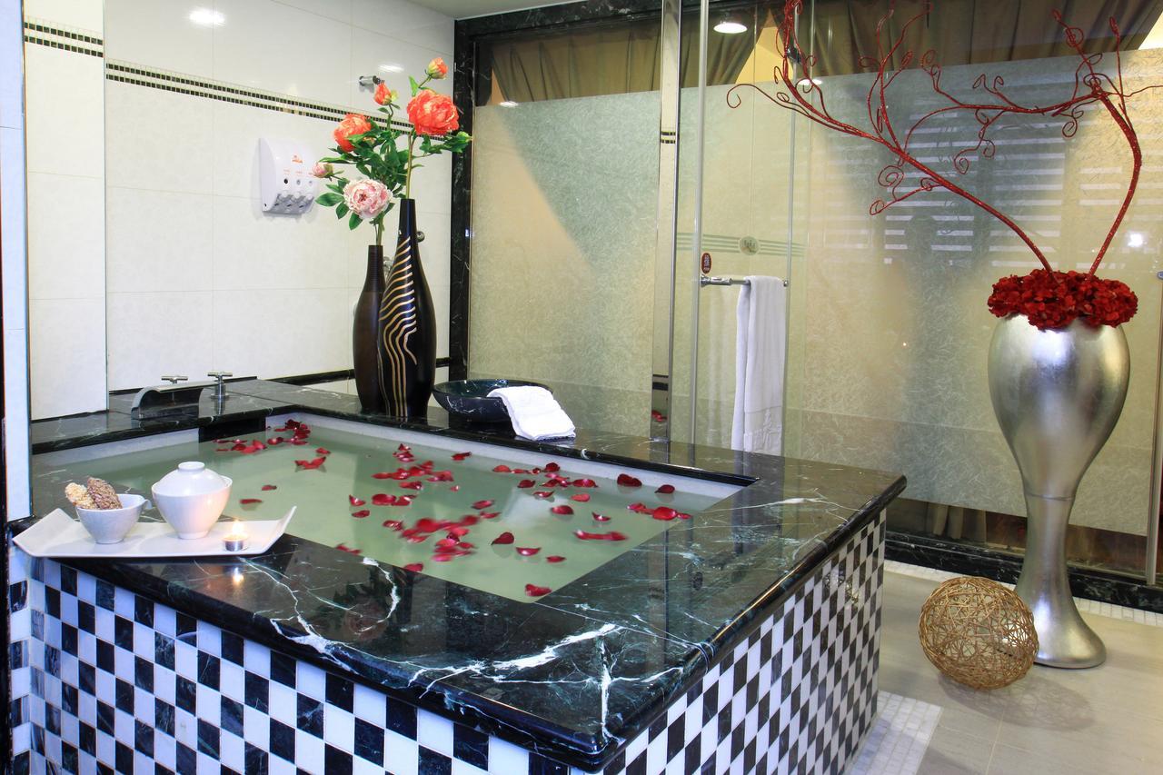 Chuang-Tang Spring Spa Hotel - Deyang Jiaoxi Exteriör bild