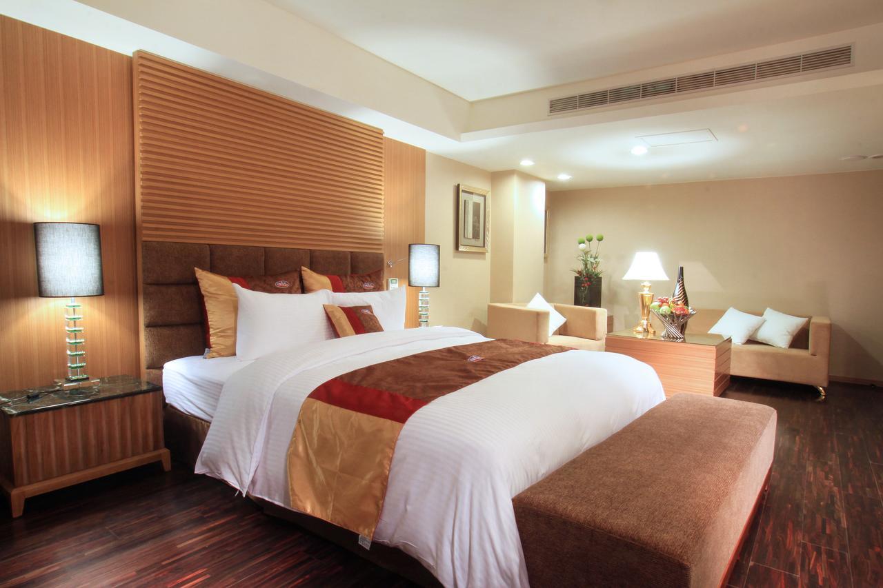 Chuang-Tang Spring Spa Hotel - Deyang Jiaoxi Exteriör bild